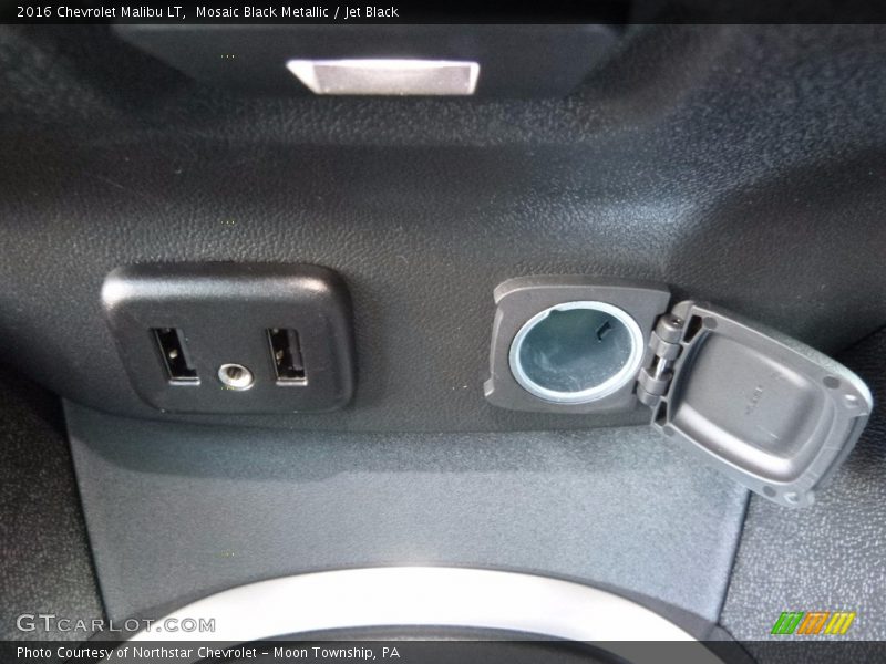 Mosaic Black Metallic / Jet Black 2016 Chevrolet Malibu LT