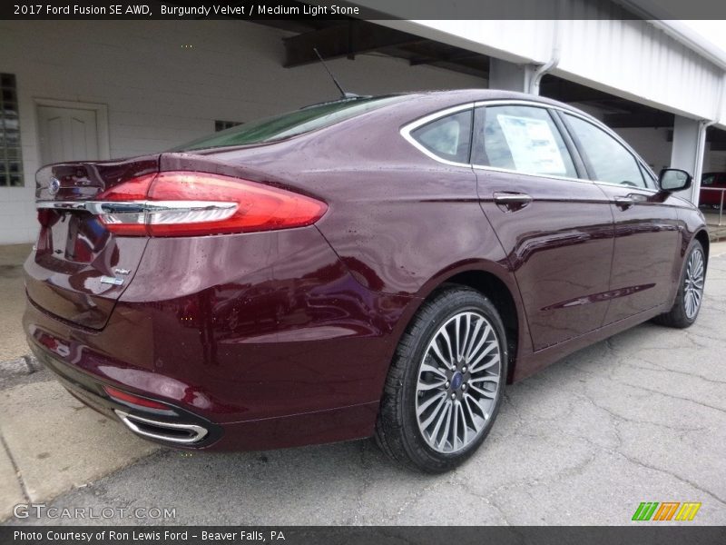 Burgundy Velvet / Medium Light Stone 2017 Ford Fusion SE AWD