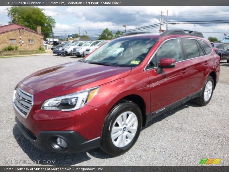 Front 3/4 View of 2017 Outback 2.5i Premium