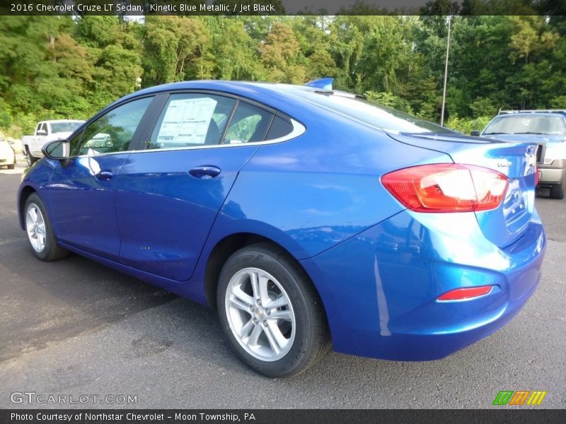 Kinetic Blue Metallic / Jet Black 2016 Chevrolet Cruze LT Sedan