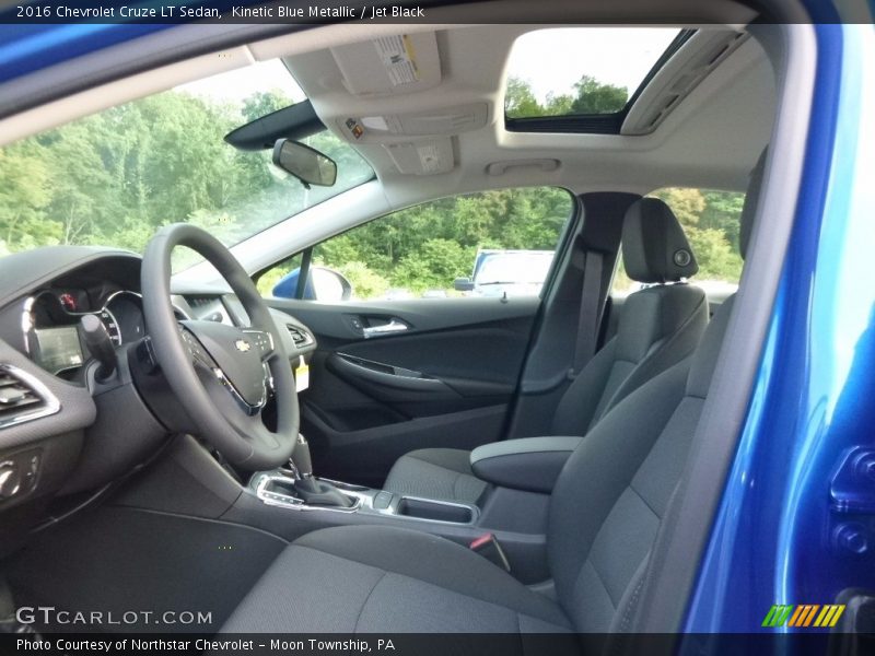 Kinetic Blue Metallic / Jet Black 2016 Chevrolet Cruze LT Sedan