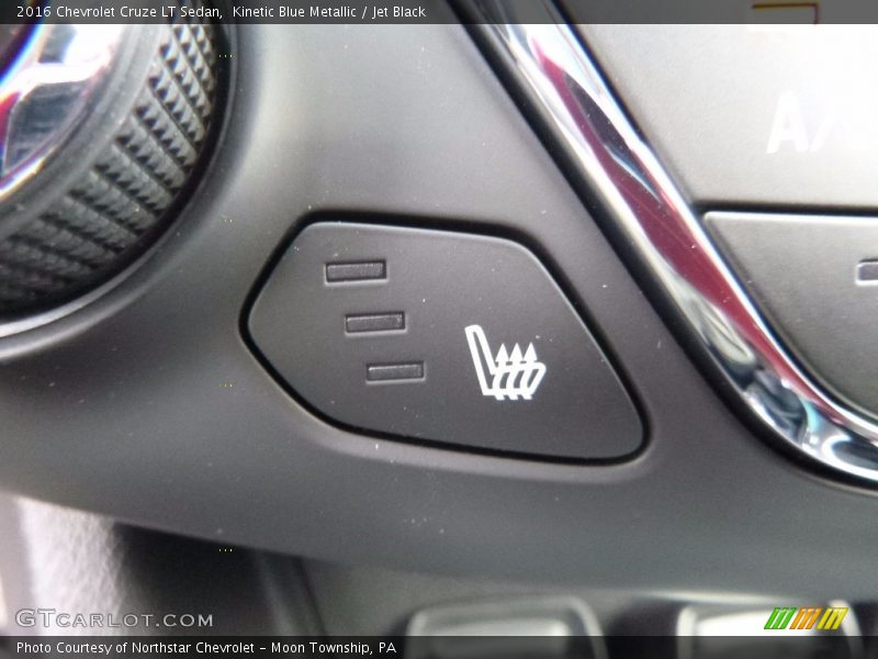 Kinetic Blue Metallic / Jet Black 2016 Chevrolet Cruze LT Sedan