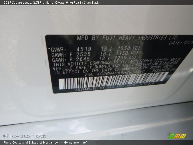 Crystal White Pearl / Slate Black 2017 Subaru Legacy 2.5i Premium