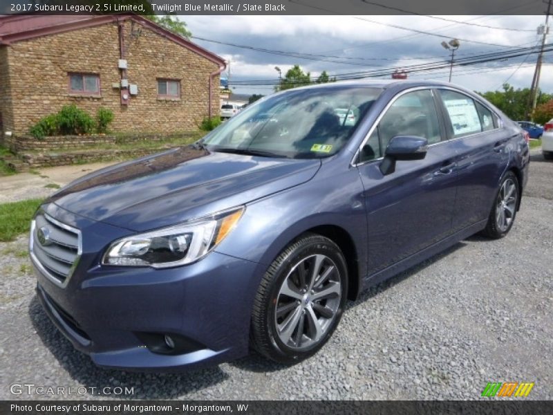Front 3/4 View of 2017 Legacy 2.5i Limited