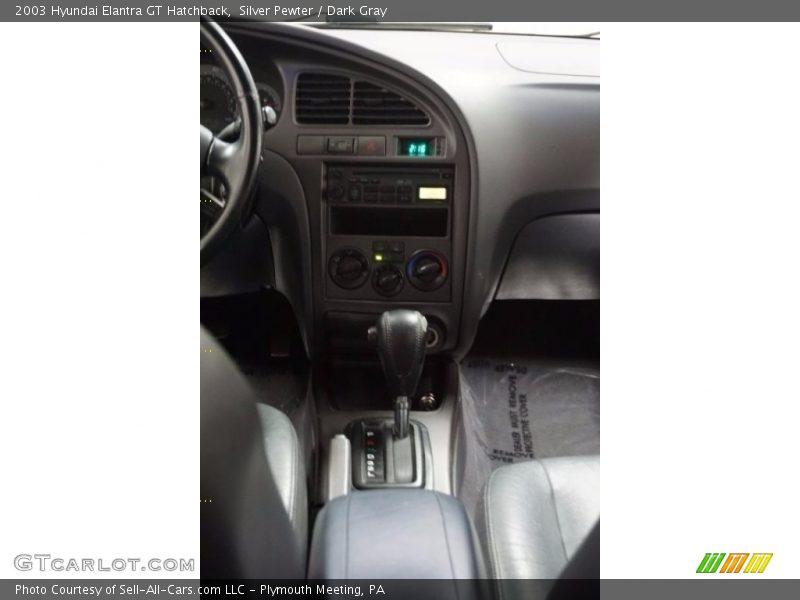 Silver Pewter / Dark Gray 2003 Hyundai Elantra GT Hatchback