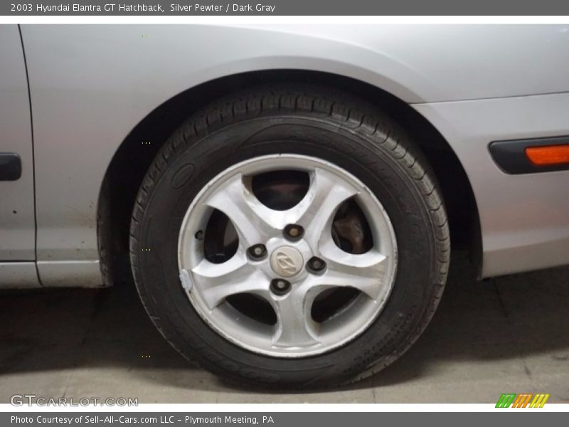 Silver Pewter / Dark Gray 2003 Hyundai Elantra GT Hatchback