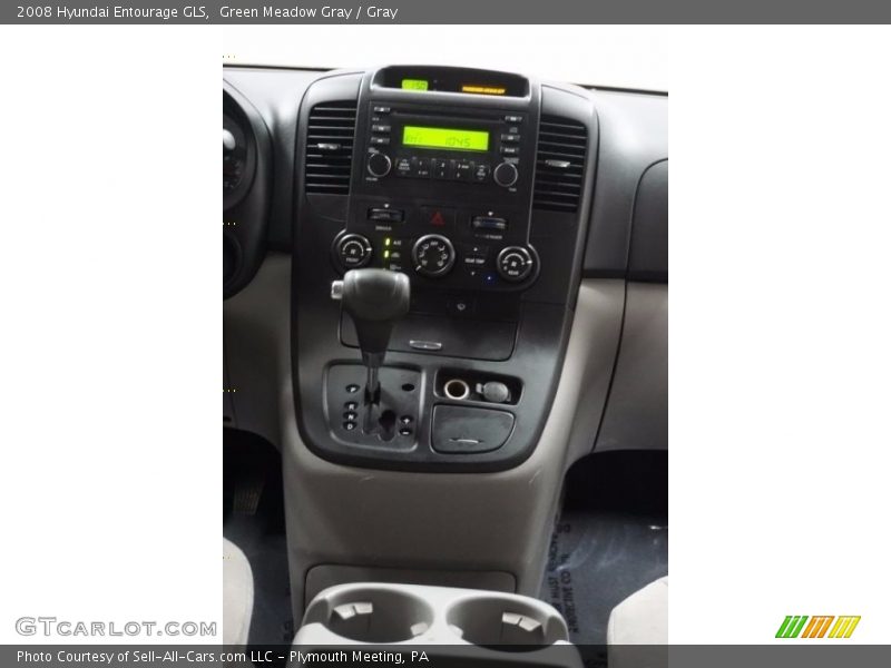Green Meadow Gray / Gray 2008 Hyundai Entourage GLS