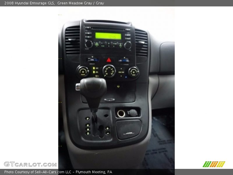Green Meadow Gray / Gray 2008 Hyundai Entourage GLS