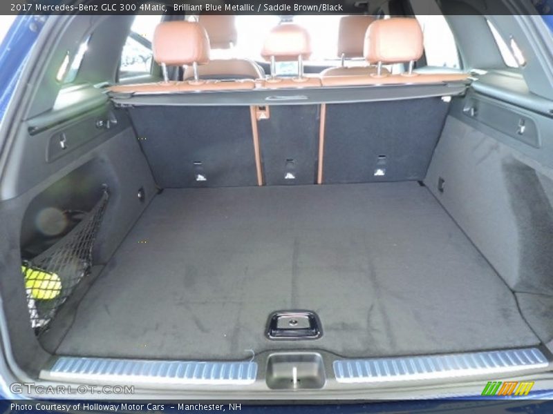  2017 GLC 300 4Matic Trunk