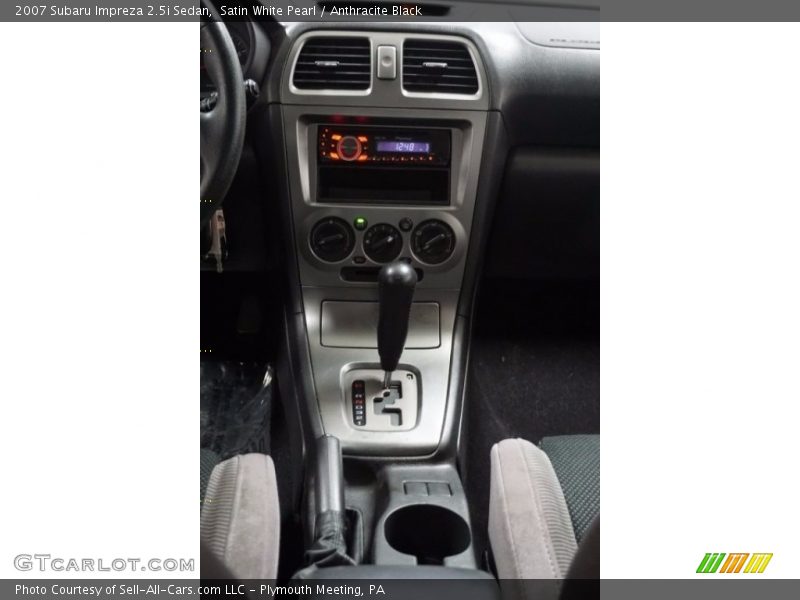 Satin White Pearl / Anthracite Black 2007 Subaru Impreza 2.5i Sedan