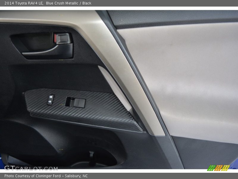 Blue Crush Metallic / Black 2014 Toyota RAV4 LE