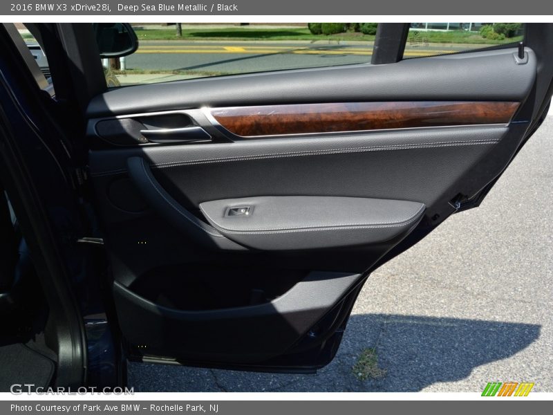 Deep Sea Blue Metallic / Black 2016 BMW X3 xDrive28i