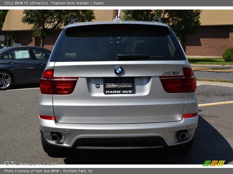 Titanium Silver Metallic / Oyster 2012 BMW X5 xDrive35d