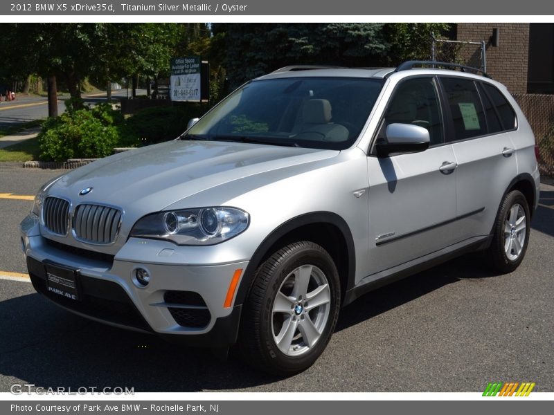 Titanium Silver Metallic / Oyster 2012 BMW X5 xDrive35d