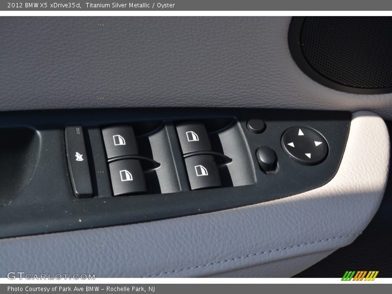 Titanium Silver Metallic / Oyster 2012 BMW X5 xDrive35d