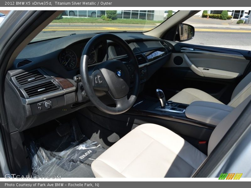 Titanium Silver Metallic / Oyster 2012 BMW X5 xDrive35d