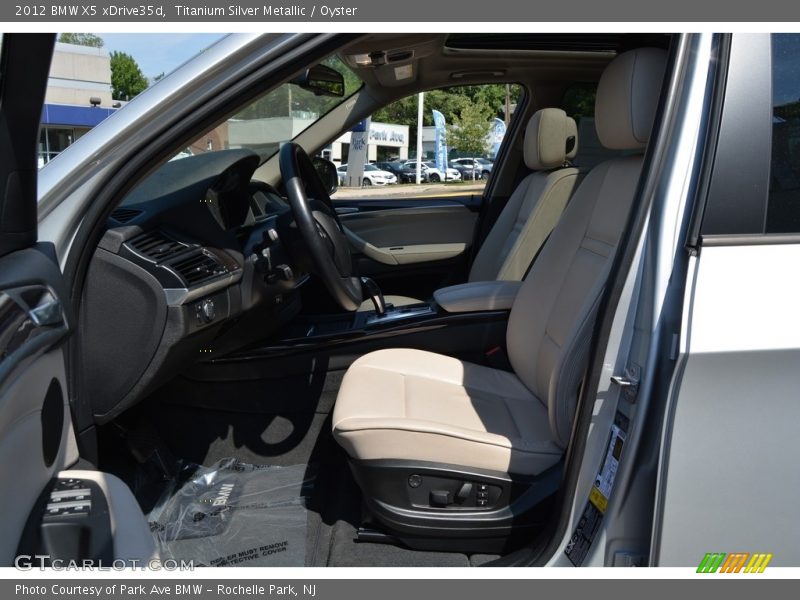 Titanium Silver Metallic / Oyster 2012 BMW X5 xDrive35d