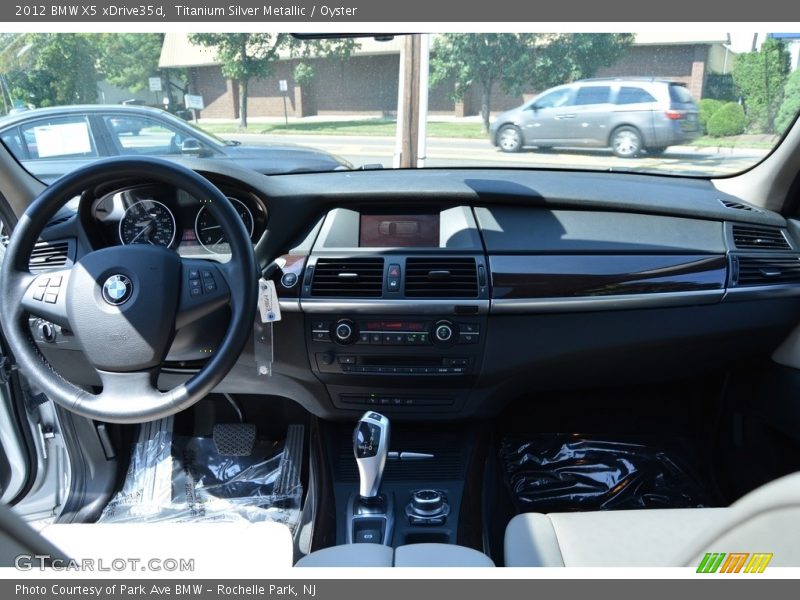 Titanium Silver Metallic / Oyster 2012 BMW X5 xDrive35d