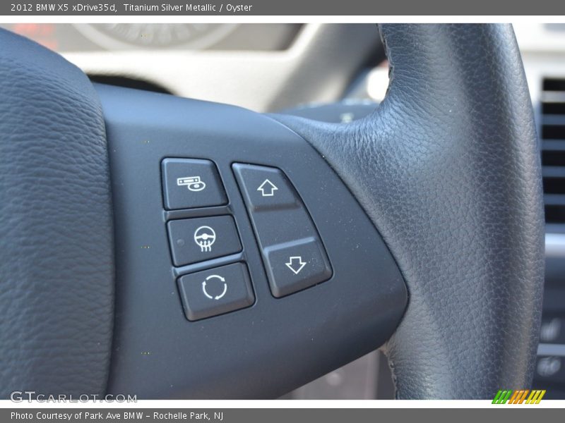 Titanium Silver Metallic / Oyster 2012 BMW X5 xDrive35d