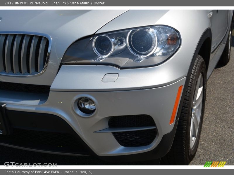 Titanium Silver Metallic / Oyster 2012 BMW X5 xDrive35d