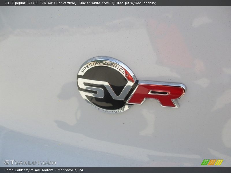 2017 F-TYPE SVR AWD Convertible Logo