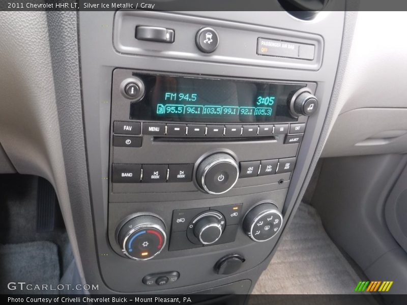 Silver Ice Metallic / Gray 2011 Chevrolet HHR LT