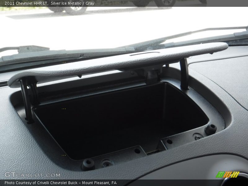 Silver Ice Metallic / Gray 2011 Chevrolet HHR LT
