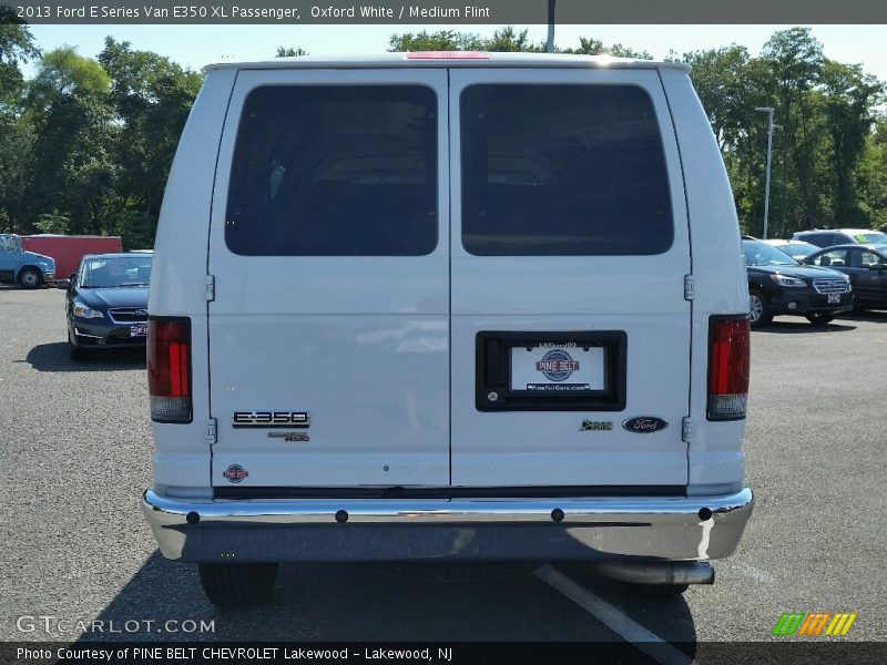 Oxford White / Medium Flint 2013 Ford E Series Van E350 XL Passenger
