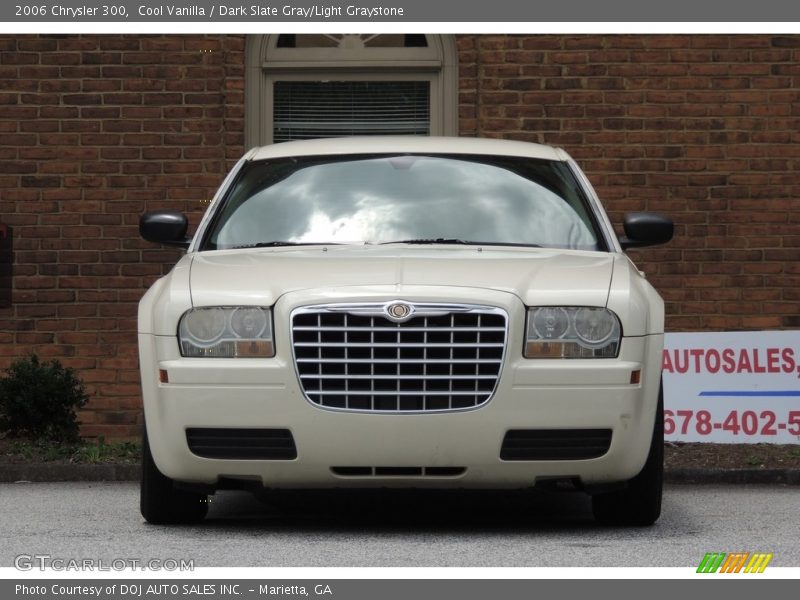 Cool Vanilla / Dark Slate Gray/Light Graystone 2006 Chrysler 300