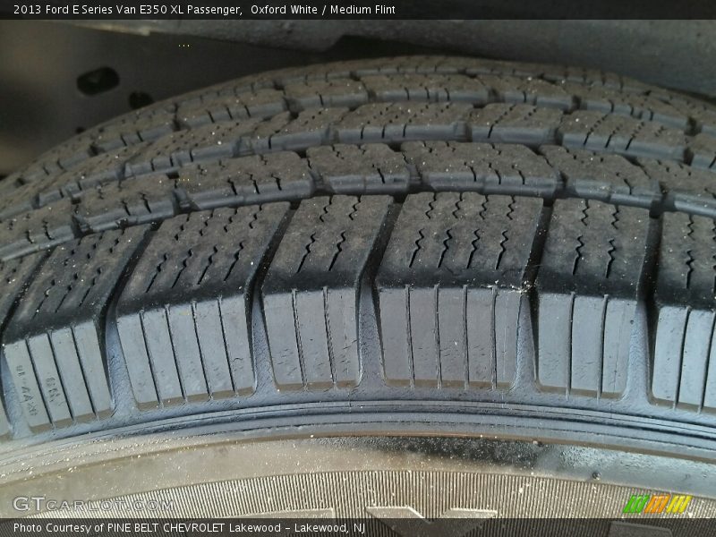 Oxford White / Medium Flint 2013 Ford E Series Van E350 XL Passenger