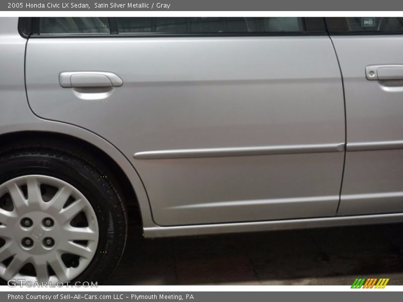 Satin Silver Metallic / Gray 2005 Honda Civic LX Sedan