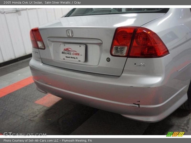 Satin Silver Metallic / Gray 2005 Honda Civic LX Sedan