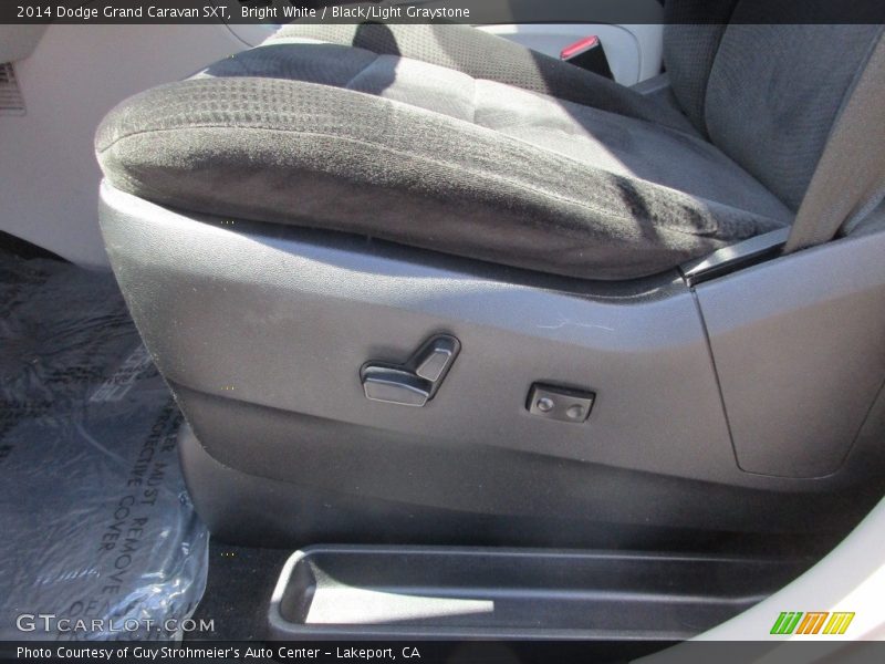 Bright White / Black/Light Graystone 2014 Dodge Grand Caravan SXT