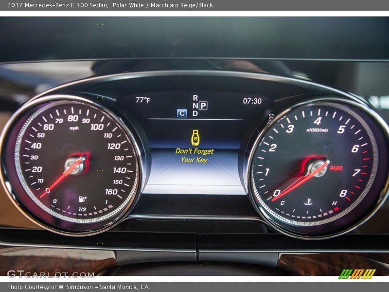 Polar White / Macchiato Beige/Black 2017 Mercedes-Benz E 300 Sedan