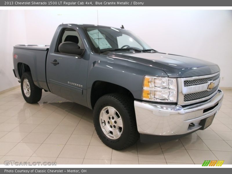 Front 3/4 View of 2013 Silverado 1500 LT Regular Cab 4x4
