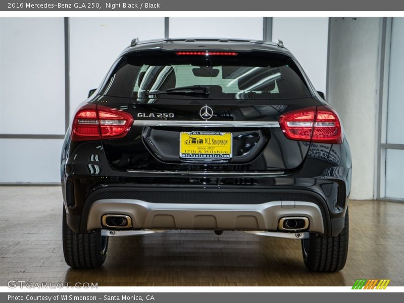 Night Black / Black 2016 Mercedes-Benz GLA 250