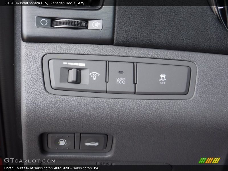 Venetian Red / Gray 2014 Hyundai Sonata GLS