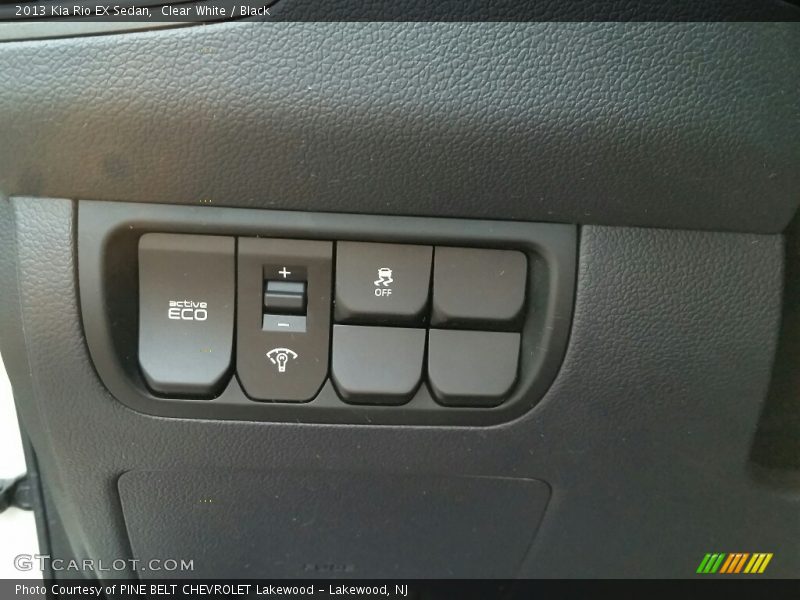 Clear White / Black 2013 Kia Rio EX Sedan