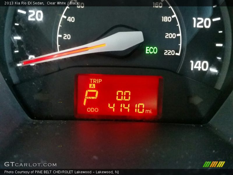 Clear White / Black 2013 Kia Rio EX Sedan