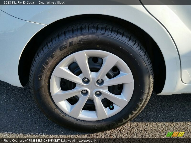 Clear White / Black 2013 Kia Rio EX Sedan
