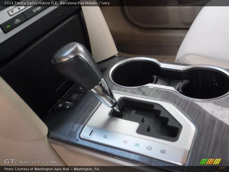 Barcelona Red Metallic / Ivory 2014 Toyota Camry Hybrid XLE
