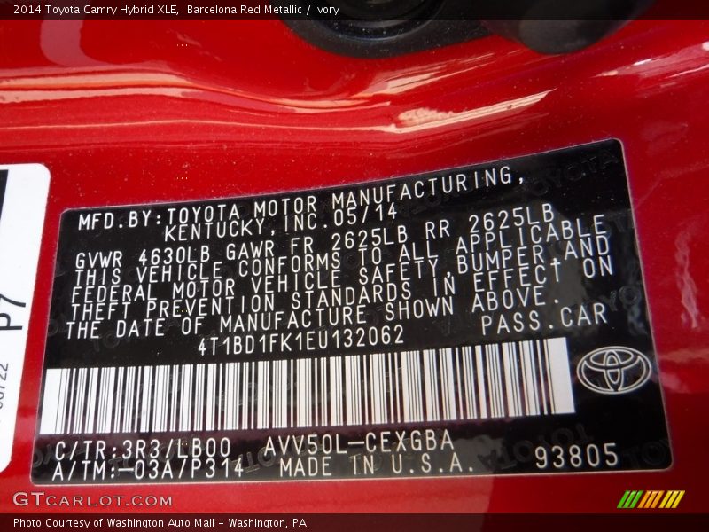 Barcelona Red Metallic / Ivory 2014 Toyota Camry Hybrid XLE