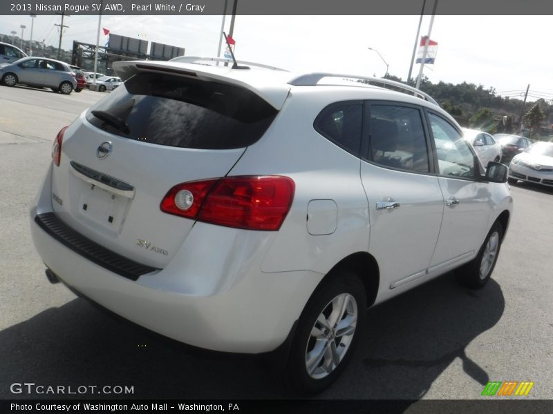 Pearl White / Gray 2013 Nissan Rogue SV AWD
