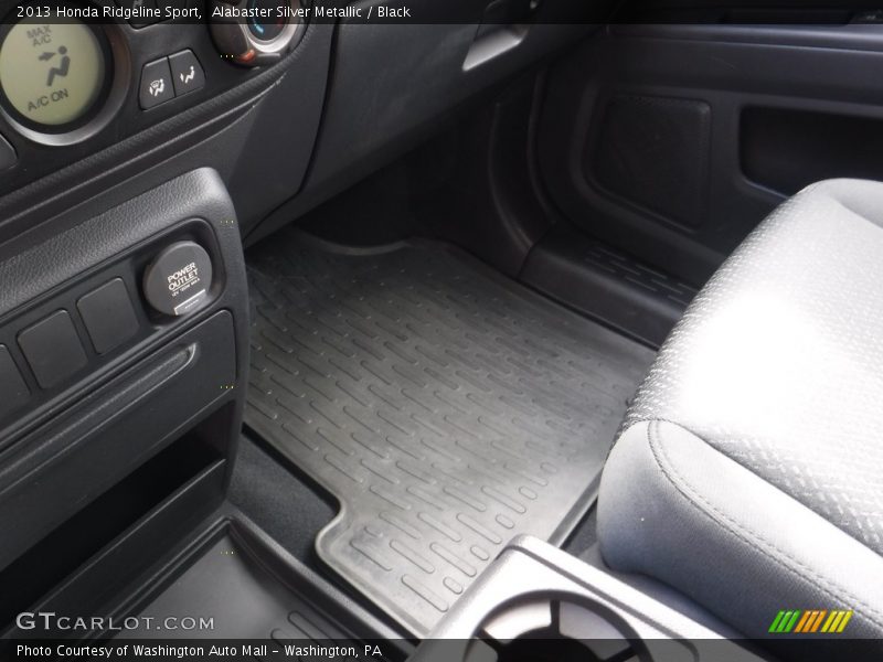 Alabaster Silver Metallic / Black 2013 Honda Ridgeline Sport