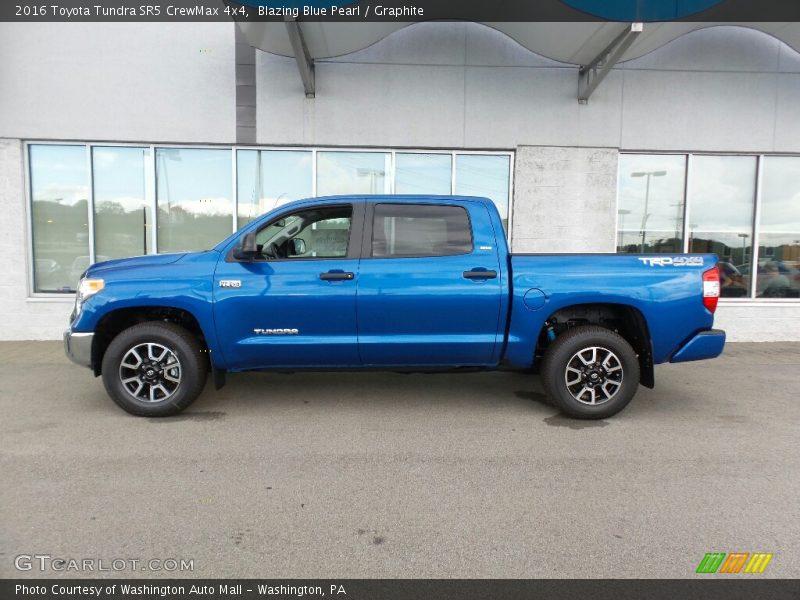 Blazing Blue Pearl / Graphite 2016 Toyota Tundra SR5 CrewMax 4x4