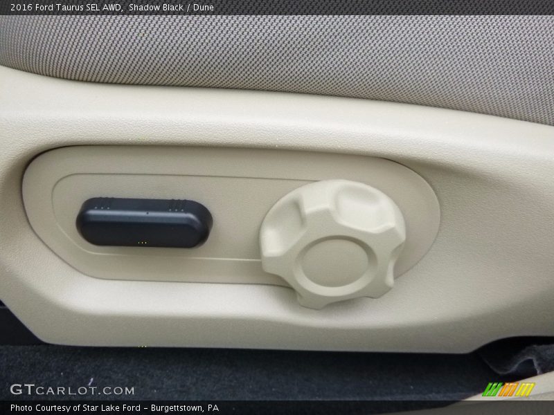Shadow Black / Dune 2016 Ford Taurus SEL AWD