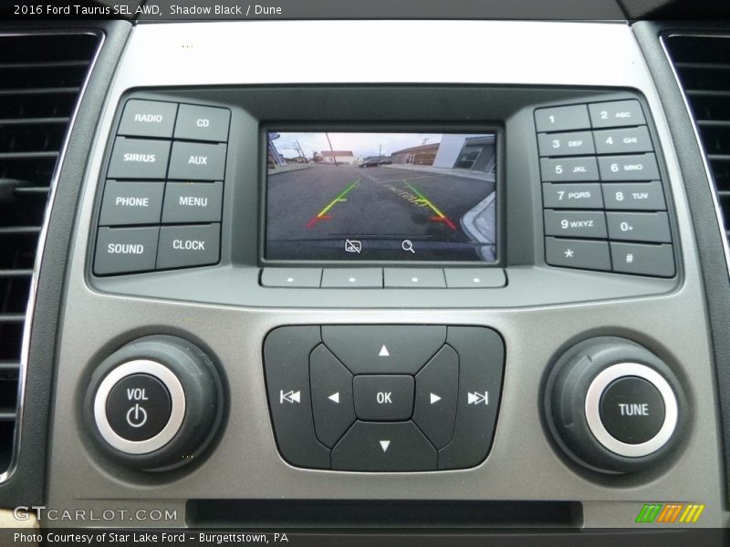 Shadow Black / Dune 2016 Ford Taurus SEL AWD