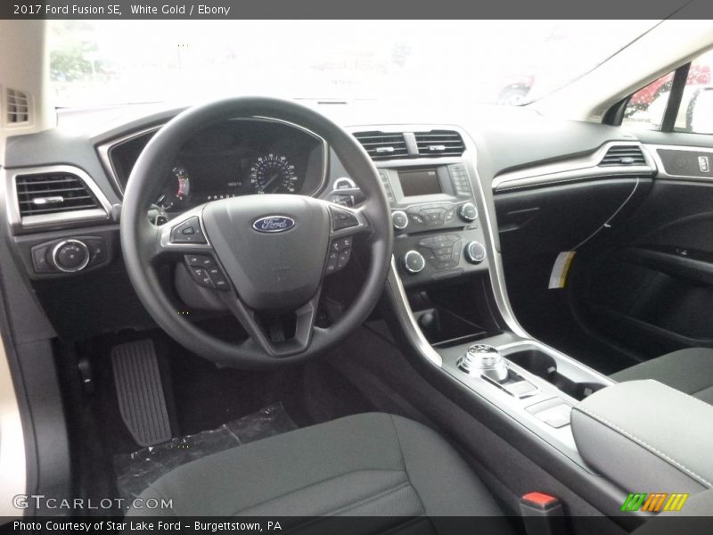 White Gold / Ebony 2017 Ford Fusion SE
