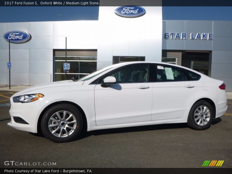Oxford White / Medium Light Stone 2017 Ford Fusion S