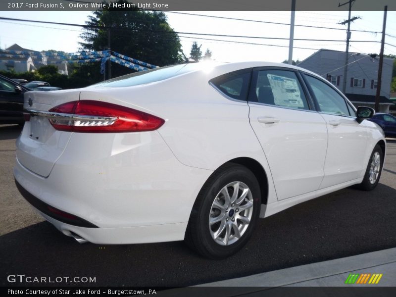 Oxford White / Medium Light Stone 2017 Ford Fusion S